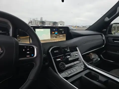 Nissan Armada 2025 — миниатюра 8