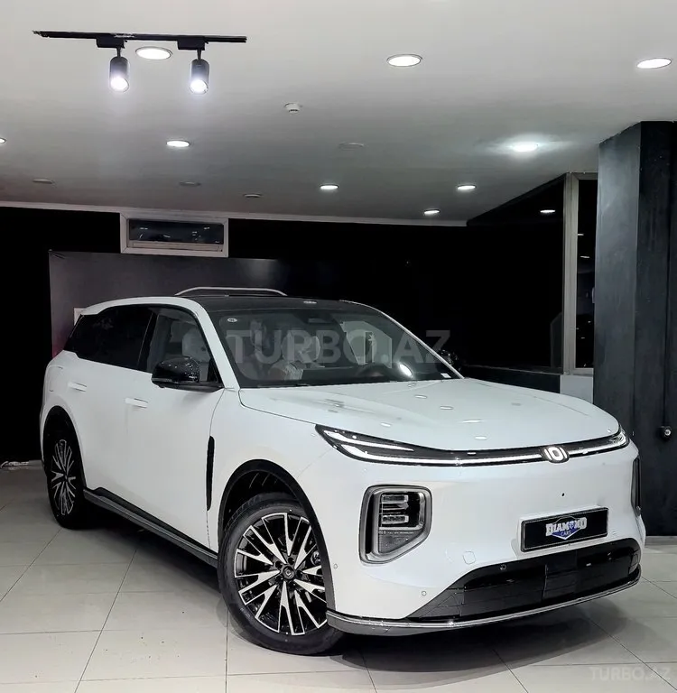 Changan Qiyuan Q07 2025 — фото 1 из 10