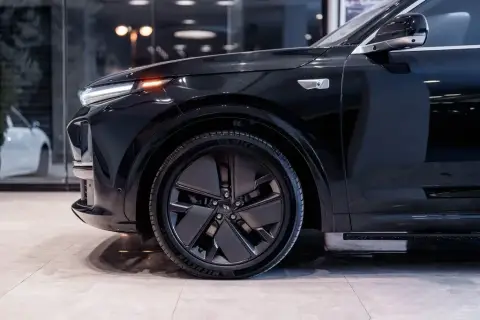 Li Auto L7 2025 — миниатюра 6