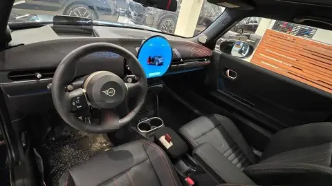 Mini Cooper 2025 — миниатюра 4