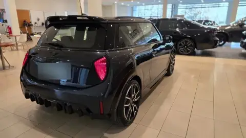 Mini Cooper 2025 — миниатюра 8