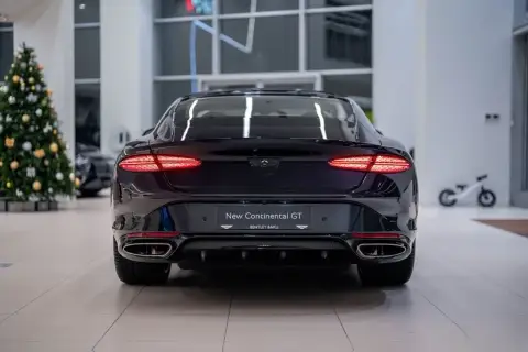 Bentley Continental GT 2025 — миниатюра 8