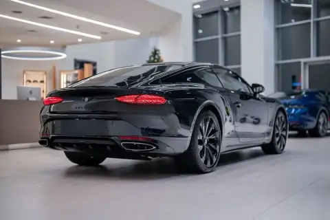 Bentley Continental GT 2025 — миниатюра 9