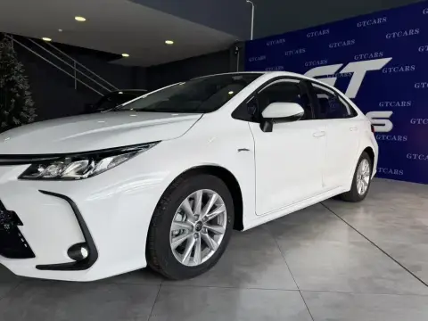 Toyota Corolla 2025 — миниатюра 2