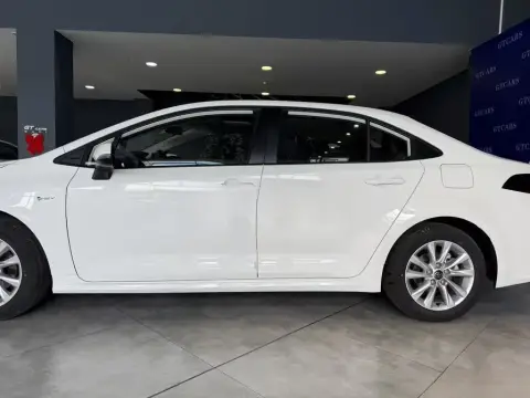Toyota Corolla 2025 — миниатюра 3
