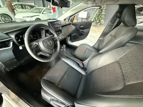 Toyota Corolla 2025 — миниатюра 5