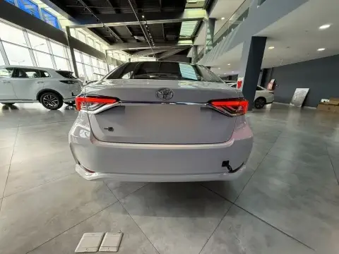 Toyota Corolla 2025 — миниатюра 10
