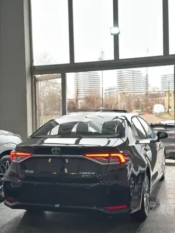 Toyota Corolla 2025 — миниатюра 6