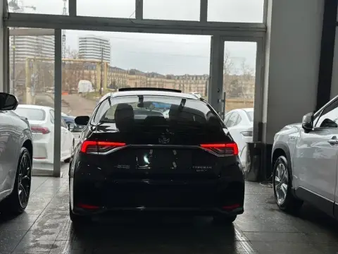 Toyota Corolla 2025 — миниатюра 8