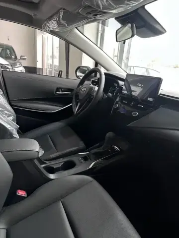 Toyota Corolla 2025 — миниатюра 9