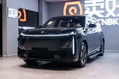 Changan Deepal S09 2025 — миниатюра 1