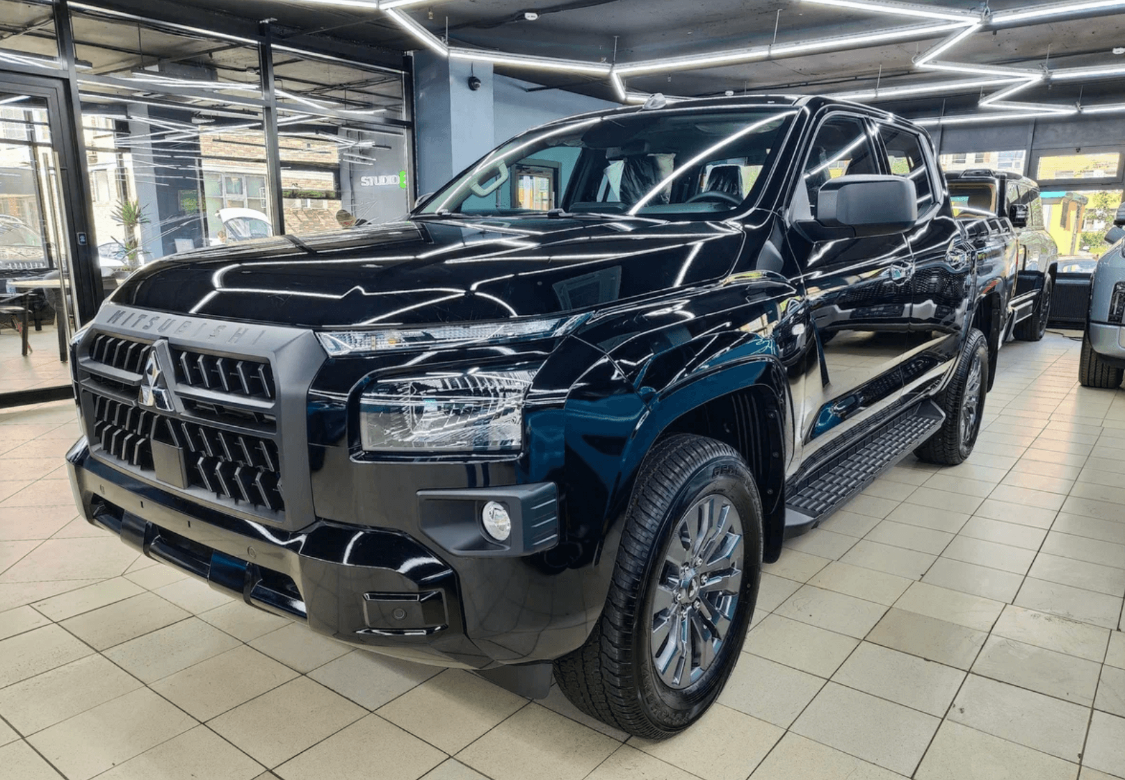 Mitsubishi L200