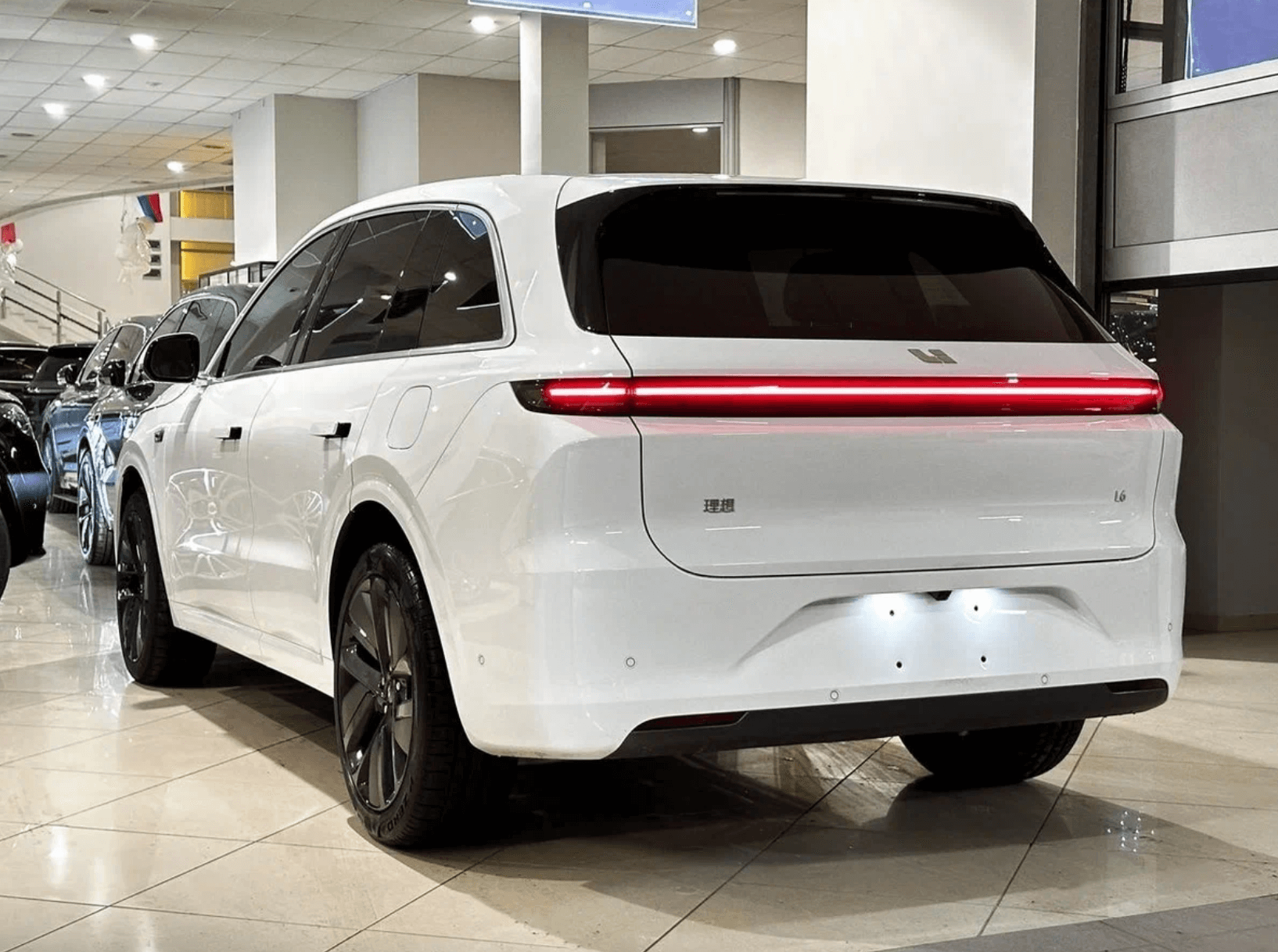 LiXiang L6
