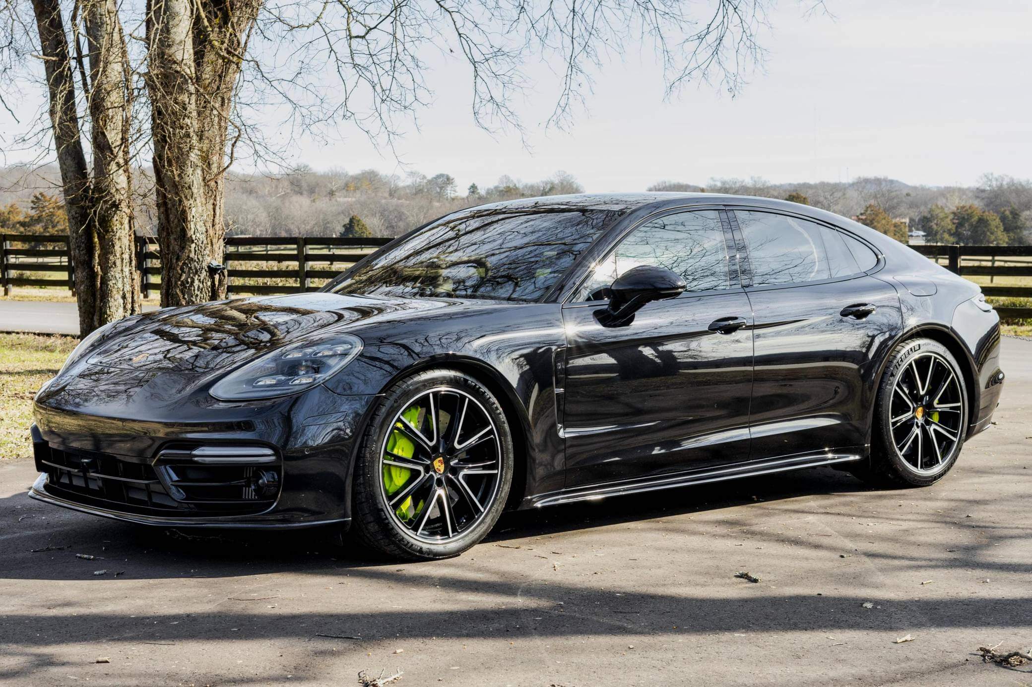 Porsche Panamera Turbo S E-Hybrid: роскошь и динамика для России